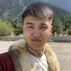 Родя, 27, Кингисепп