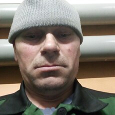 Василий, 43, Молодогвардейск