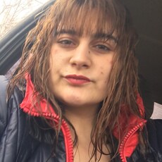 Евгения, 25, Барнаул