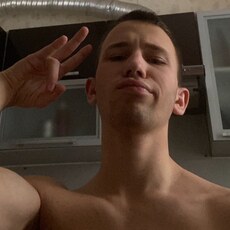 Владлен, 20, Качканар