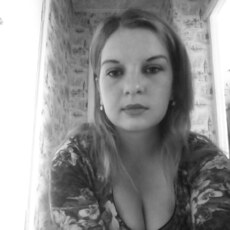 Алина, 28, Стаханов