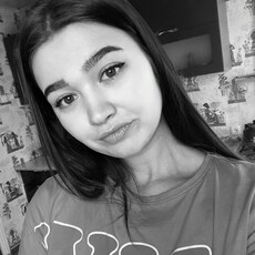 Нина, 25, Кириллов