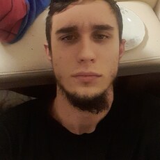Кузя, 20, Новый Уренгой