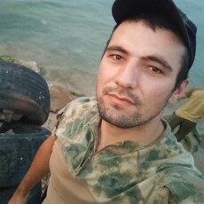 Лёша, 28, Ленинск