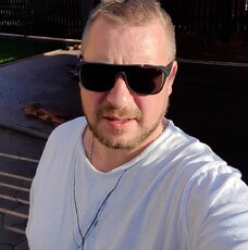 Александр, 40, Суворов