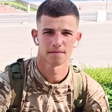 Макс, 22, Усолье