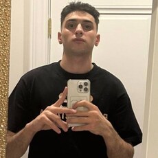 Захар, 23, Палласовка