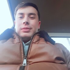 Матвей, 24, Первомайск (ЛНР)