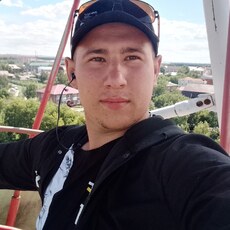 Родя, 24, Приволье