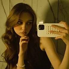 Инга, 21, Молодогвардейск