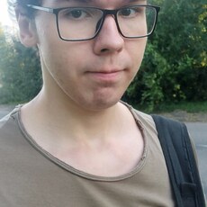 Эрик, 23, Углегорск (ДНР)