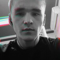 Исаак, 24, Ноябрьск