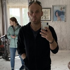 Исаак, 31, Дмитриев