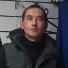 Юлиан, 46, Марьинка