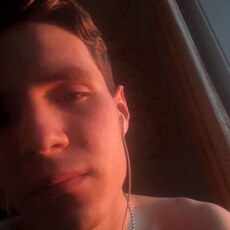 Толя, 23, Грязовец