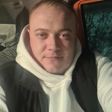 Толя, 32, Красный Луч
