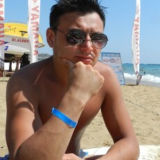 Артём, 37, Токмак