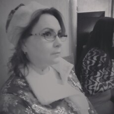 Нелли, 43, Холм