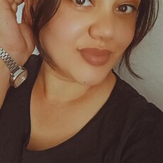 Карина, 32, Тольятти