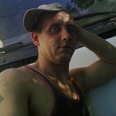 Вова, 37, Среднеуральск