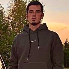 Семён, 25, Кизел