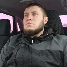 Тимур, 27, Ждановка
