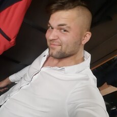Тимофей, 27, Новодружеск
