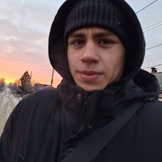 Трофим, 19, Дмитриев