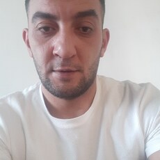 Дмитрий, 30, Бирск