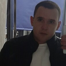 Демьян, 27, Севск