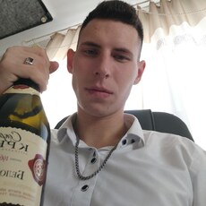 Донат, 23, Сысерть