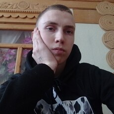 Спартак, 21, Асино