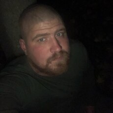 Виктор, 30, Усинск