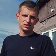 Гриша, 21, Усть-Катав