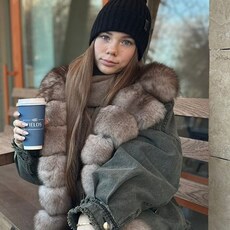 Виолетта, 19, Торжок