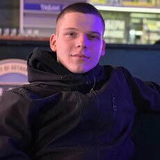 Петя, 24, Куса