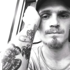 Виктор, 28, Лесозаводск