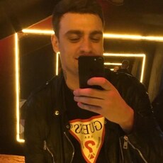 Валентин, 31, Свирск