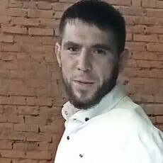 Кир, 27, Исилькуль