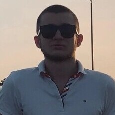 Антон, 22, Балей