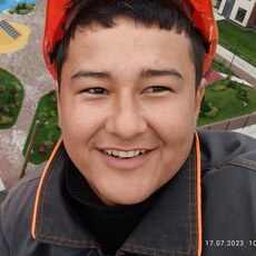 Валера, 25, Красный Лиман