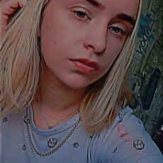 Эвелина, 21, Апатиты