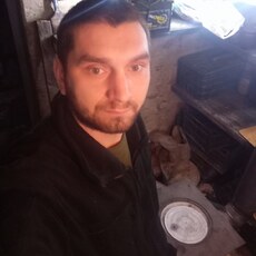 Леонид, 32, Кременная