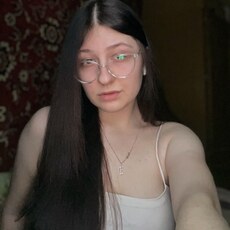 Нина, 22, Святогорск
