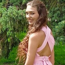 Таисия, 20, Богучар