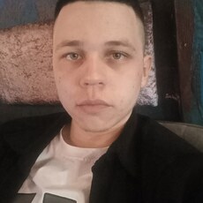 Адам, 20, Торжок