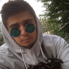 Геннадий, 23, Советская Гавань
