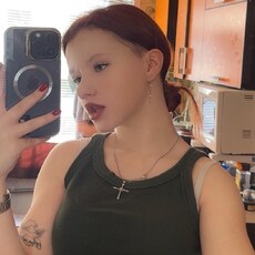 Флора, 19, Высоцк