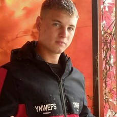 Афанасий, 24, Красный Кут