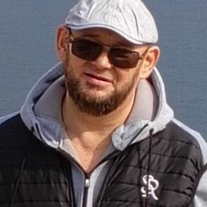 Виктор, 46, Керчь